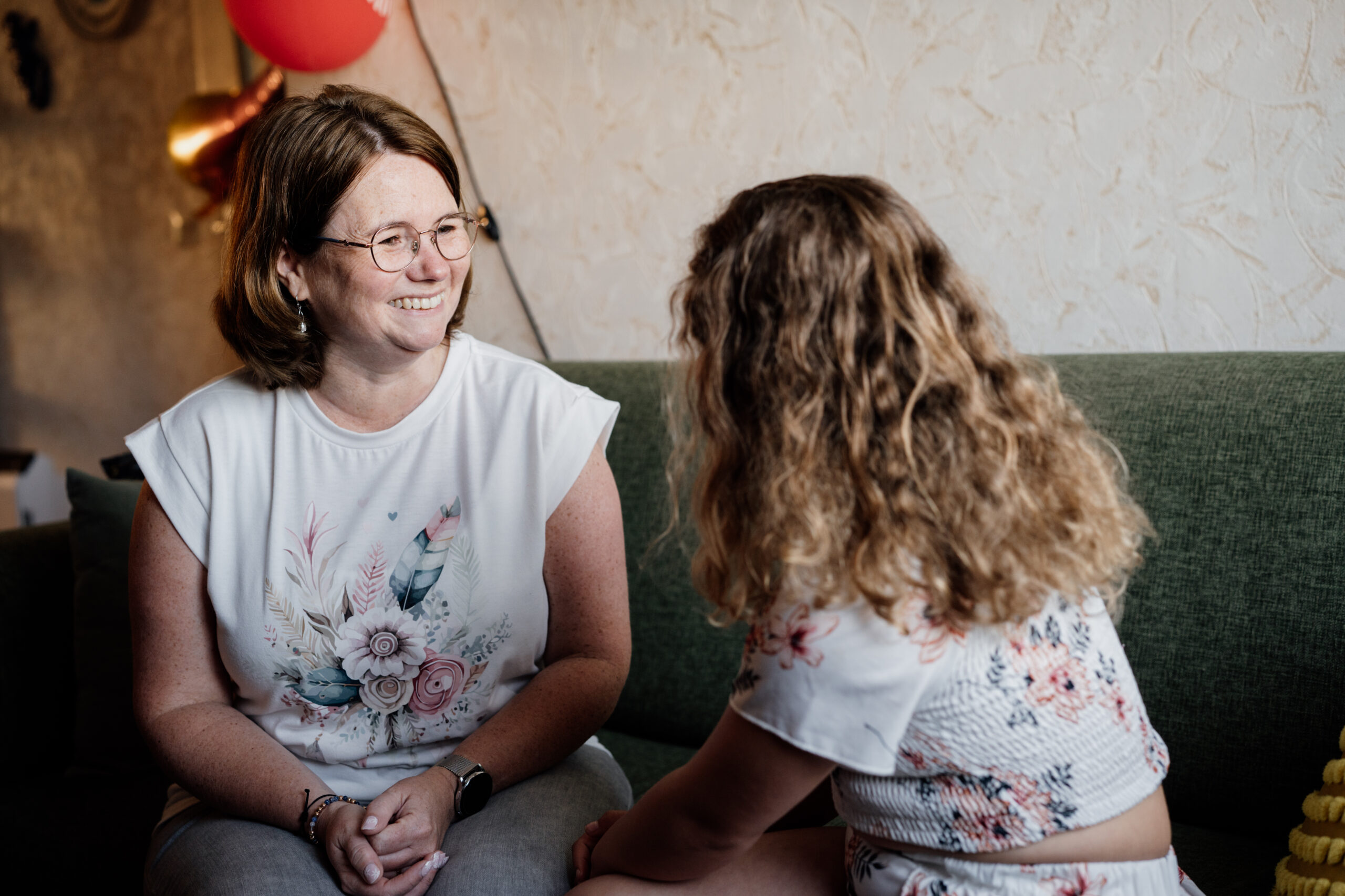 Sterre met pleegmoeder Monique